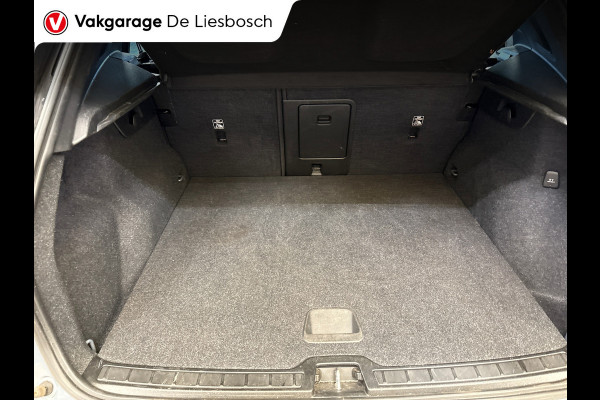 Volvo XC40 1.5 T5 Recharge R-Design/ navi / camera / memory / leder