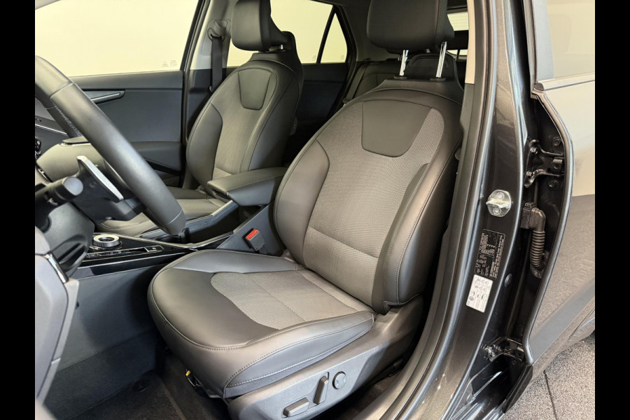 Kia Niro 1.6 GDi Hybrid Evolution Navigatie Apple Carplay Android Auto Camera Parkeersensoren achter Adaptive Cruise Control Full LED Stoelverwarming Elektr. stoelen en achterklep Climate Control Lichtmetalen velgen