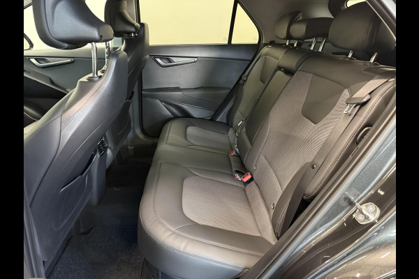 Kia Niro 1.6 GDi Hybrid Evolution Navigatie Apple Carplay Android Auto Camera Parkeersensoren achter Adaptive Cruise Control Full LED Stoelverwarming Elektr. stoelen en achterklep Climate Control Lichtmetalen velgen