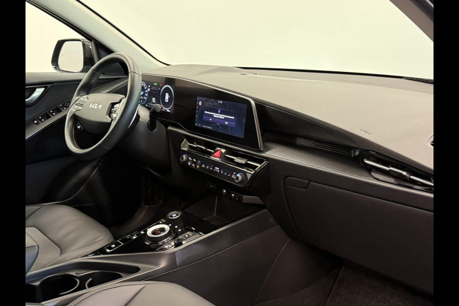 Kia Niro 1.6 GDi Hybrid Evolution Navigatie Apple Carplay Android Auto Camera Parkeersensoren achter Adaptive Cruise Control Full LED Stoelverwarming Elektr. stoelen en achterklep Climate Control Lichtmetalen velgen