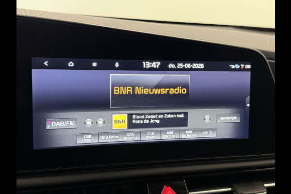 Kia Niro 1.6 GDi Hybrid Evolution Navigatie Apple Carplay Android Auto Camera Parkeersensoren achter Adaptive Cruise Control Full LED Stoelverwarming Elektr. stoelen en achterklep Climate Control Lichtmetalen velgen