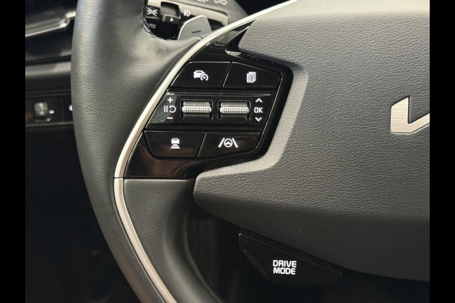 Kia Niro 1.6 GDi Hybrid Evolution Navigatie Apple Carplay Android Auto Camera Parkeersensoren achter Adaptive Cruise Control Full LED Stoelverwarming Elektr. stoelen en achterklep Climate Control Lichtmetalen velgen