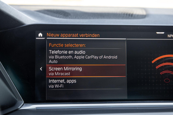 BMW X5 xDrive45e High Executive CARPLAY / CAMERA / DEALER ONDERHOUDEN / ZWART LEER / STOELVERWARMING / TREKHAAK