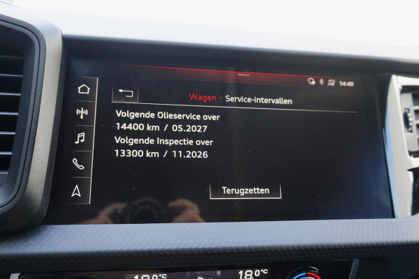 Audi A1 Sportback 25 TFSI Pro Line/Carplay/Virtual/Climate control/ Cruise control.