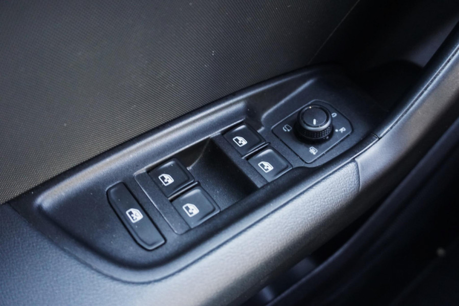 Audi A1 Sportback 25 TFSI Pro Line/Carplay/Virtual/Climate control/ Cruise control.