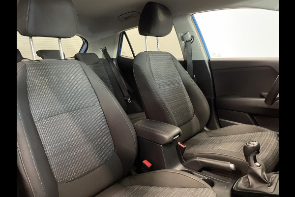 Kia Stonic 1.0 T-GDi MHEV DynamicPlusLine Navigatie Apple Carplay Android Auto Lichtmetalen Velgen Climate Control Cruise control Parkeer sensoren