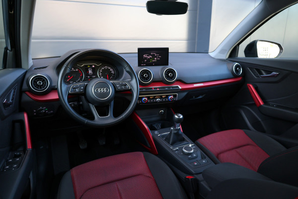 Audi Q2 30 TFSI S Edition | BTW | S-LINE | STOELVERWARMING | ACC | PDC V+A |