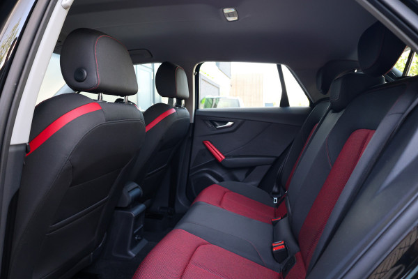 Audi Q2 30 TFSI S Edition | BTW | S-LINE | STOELVERWARMING | ACC | PDC V+A |