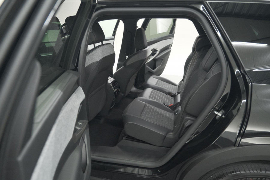 Peugeot 5008 1.2 Hybrid 136 Allure 7p | 7 Zitplaatsen | Camera | Stoelverwarming | Navigatie