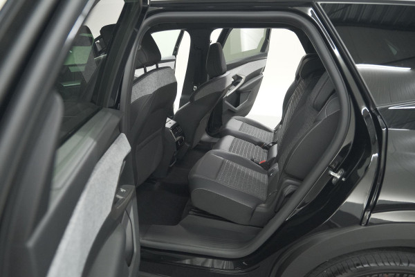 Peugeot 5008 1.2 Hybrid 136 Allure 7p | 7 Zitplaatsen | Camera | Stoelverwarming | Navigatie