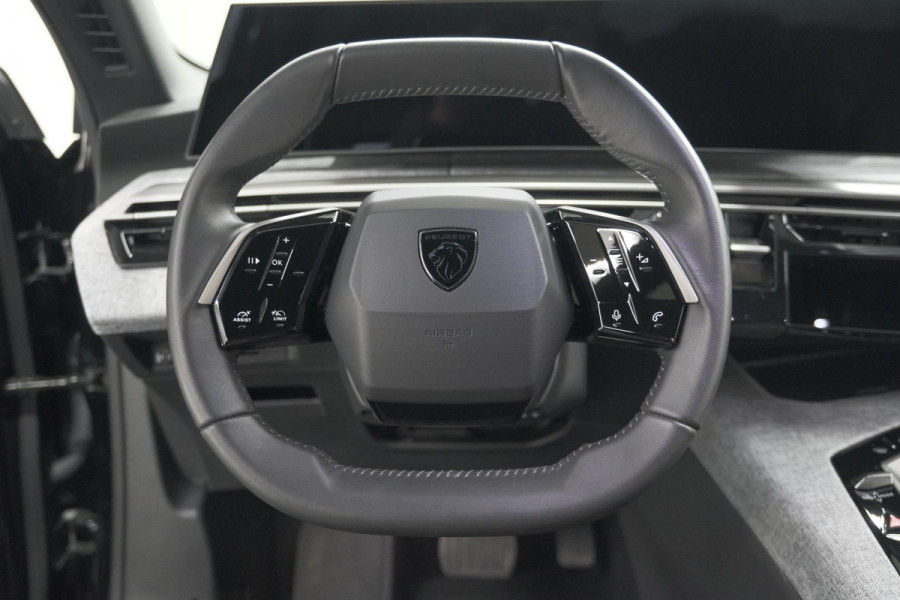 Peugeot 5008 1.2 Hybrid 136 Allure 7p | 7 Zitplaatsen | Camera | Stoelverwarming | Navigatie
