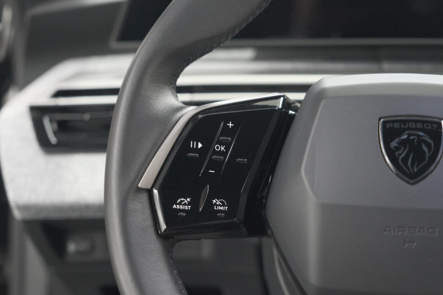 Peugeot 5008 1.2 Hybrid 136 Allure 7p | 7 Zitplaatsen | Camera | Stoelverwarming | Navigatie