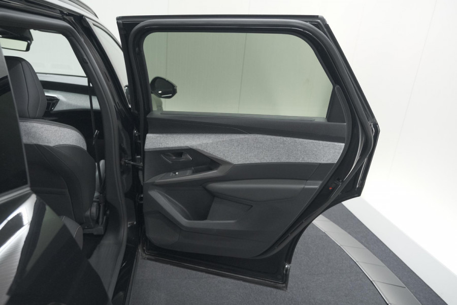 Peugeot 5008 1.2 Hybrid 136 Allure 7p | 7 Zitplaatsen | Camera | Stoelverwarming | Navigatie