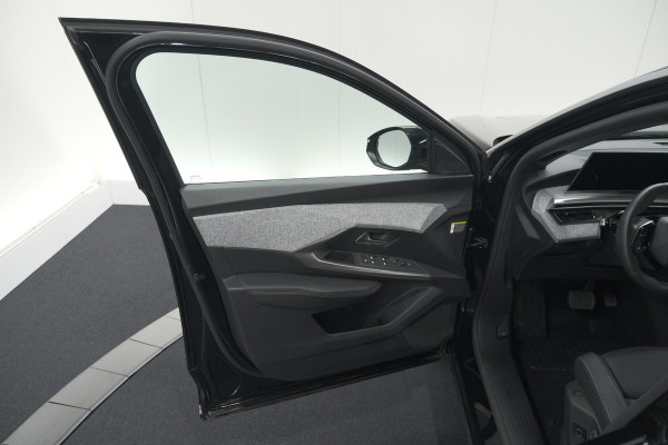 Peugeot 5008 1.2 Hybrid 136 Allure 7p | 7 Zitplaatsen | Camera | Stoelverwarming | Navigatie