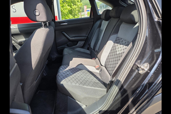 Volkswagen Taigo 1.5 TSI R-Line Business 18"/Trekhaak/IQ Light/Adaptieve cruise/Stoelverwarming/Camera/PDC v+a/Apple Carplay & Android Auto