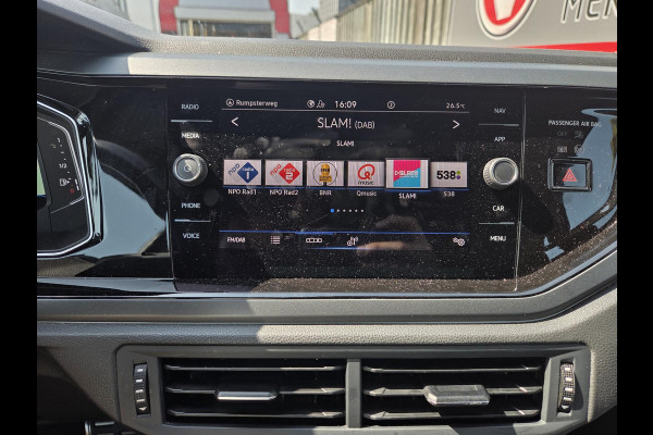 Volkswagen Taigo 1.5 TSI R-Line Business 18"/Trekhaak/IQ Light/Adaptieve cruise/Stoelverwarming/Camera/PDC v+a/Apple Carplay & Android Auto