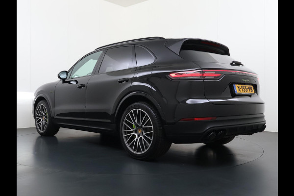 Porsche Cayenne 3.0 E-Hybrid Platinum Edition VAN: 77.900,- VOOR: 72.440,- UW WKVOORDEEL: 5.460,- | MEM. SEATS | Luchtvering | pano | stoelverwarming + verkoeling | 360 camera | Bose | sportchrono | mega knappe auto! | incl 12 mnd Bovag garantie |