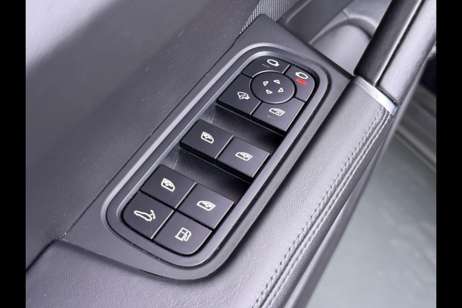 Porsche Cayenne 3.0 E-Hybrid Platinum Edition VAN: 77.900,- VOOR: 72.440,- UW WKVOORDEEL: 5.460,- | MEM. SEATS | Luchtvering | pano | stoelverwarming + verkoeling | 360 camera | Bose | sportchrono | mega knappe auto! | incl 12 mnd Bovag garantie |