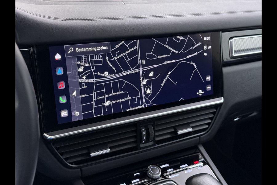 Porsche Cayenne 3.0 E-Hybrid Platinum Edition VAN: 77.900,- VOOR: 72.440,- UW WKVOORDEEL: 5.460,- | MEM. SEATS | Luchtvering | pano | stoelverwarming + verkoeling | 360 camera | Bose | sportchrono | mega knappe auto! | incl 12 mnd Bovag garantie |
