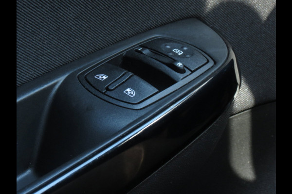 Opel Corsa 1.4 Favourite 90PK 5-DEURS | AIRCO | CRUISE CONTROL |