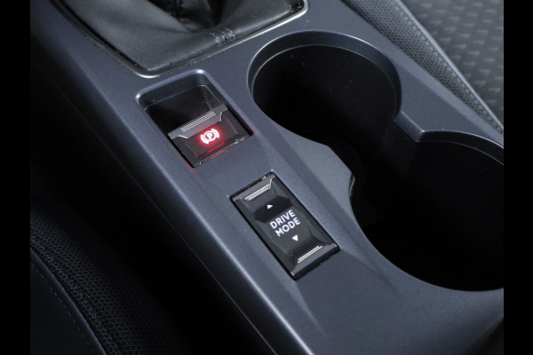 Peugeot e-208 EV Allure 50 kWh Sport (APPLE CARPLAY,NAVI,CAMERA,SFEERVERLICHTING,LED,CLIMATE,CRUISE,GETINT,SPORTSTOELEN,LM VELGEN)