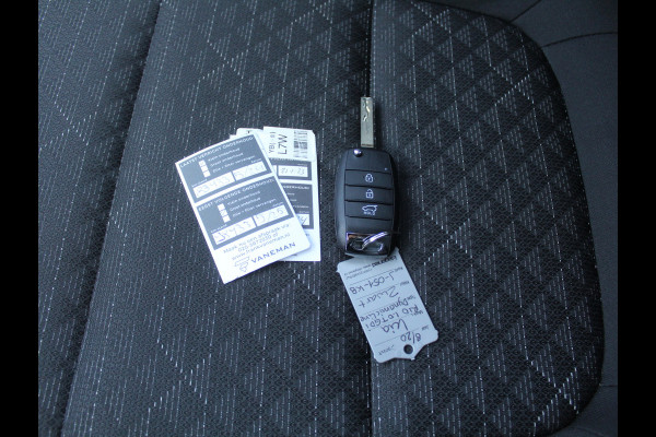 Kia Rio 1.0 TGDI DynamicLine AIRCO | CAMERA | CARPLAY | CRUISE | DAB | NAVI | PDCA | LMV15 | ISOFIX