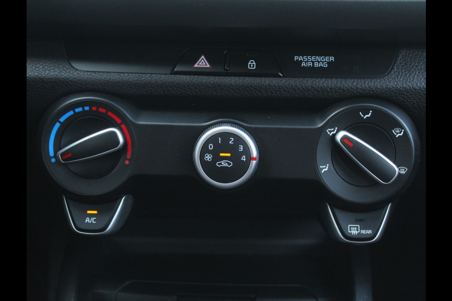Kia Rio 1.0 TGDI DynamicLine AIRCO | CAMERA | CARPLAY | CRUISE | DAB | NAVI | PDCA | LMV15 | ISOFIX