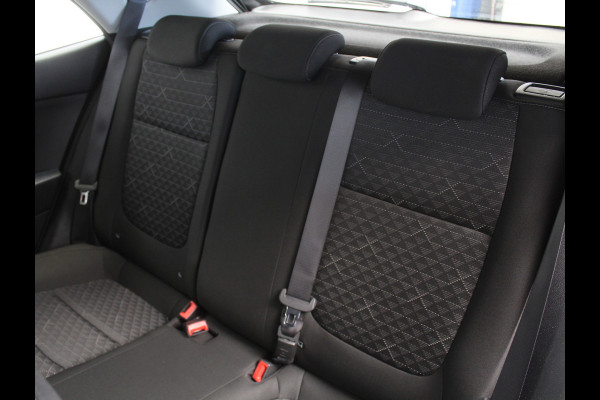 Kia Rio 1.0 TGDI DynamicLine AIRCO | CAMERA | CARPLAY | CRUISE | DAB | NAVI | PDCA | LMV15 | ISOFIX