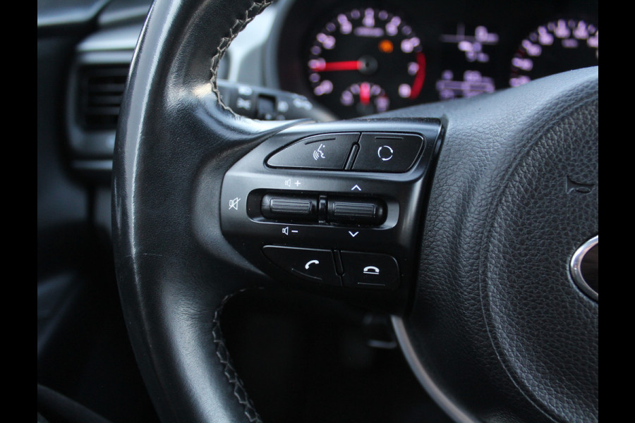 Kia Rio 1.0 TGDI DynamicLine AIRCO | CAMERA | CARPLAY | CRUISE | DAB | NAVI | PDCA | LMV15 | ISOFIX