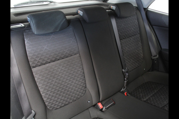 Kia Rio 1.0 TGDI DynamicLine AIRCO | CAMERA | CARPLAY | CRUISE | DAB | NAVI | PDCA | LMV15 | ISOFIX