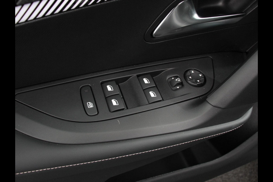 Peugeot 2008 1.2 PureTech 130pk Automaat Allure Navigatie Climate Control Camera 360 Dab Led Lichtmetalen Velgen Parkeer sensoren Cruise Control Adaptive Stoelverwarming