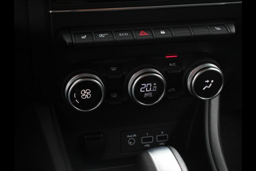 Renault Captur 1.0 TCe 100 Zen Navigatie Cruise Control Lane Assist Stoelverwarming Parkeersensoren Spiegel Pakket