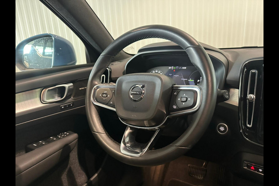 Volvo XC40 T5 Aut. Plug-in Hybrid Plus Bright Stoelverwarming Parkeercamera 262pk