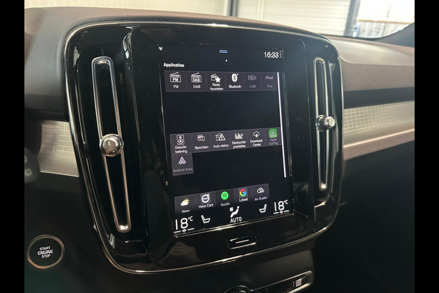 Volvo XC40 T5 Aut. Plug-in Hybrid Plus Bright Stoelverwarming Parkeercamera 262pk