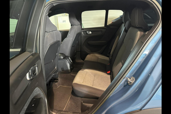 Volvo XC40 T5 Aut. Plug-in Hybrid Plus Bright Stoelverwarming Parkeercamera 262pk