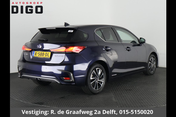 Lexus CT 200h Ultimate Edition | Apple Carplay & AndroidAUTO | Adapt.Cruise Control | Navigatiesysteem |