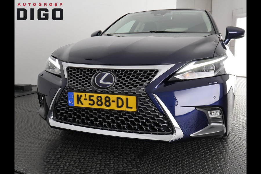 Lexus CT 200h Ultimate Edition | Apple Carplay & AndroidAUTO | Adapt.Cruise Control | Navigatiesysteem |