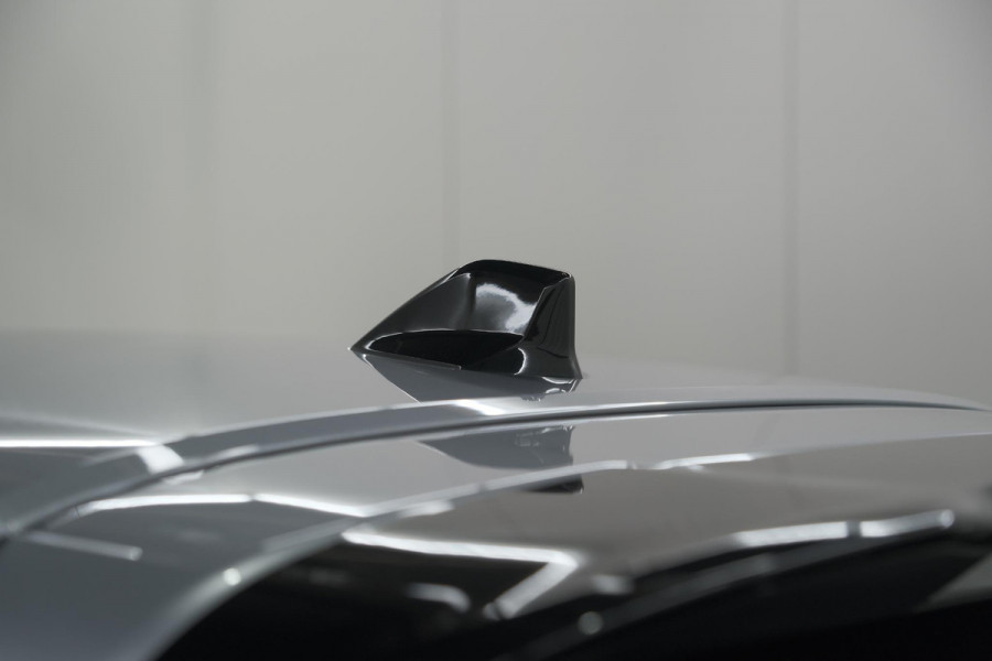 Peugeot 208 1.2 Hybrid 110 e-DSC6 Allure | IJSKOUDE Climate Control | Apple Carplay | Parkeersensoren
