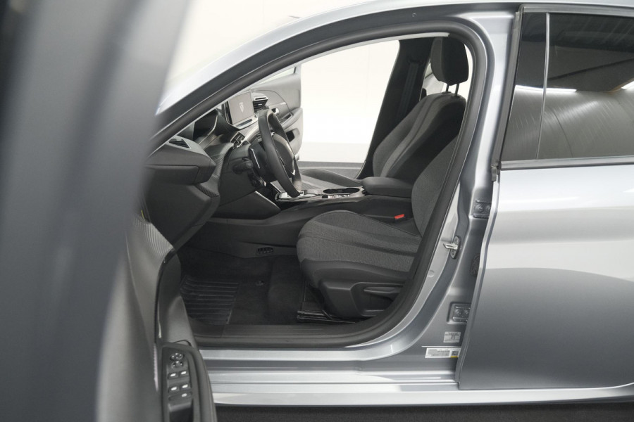Peugeot 208 1.2 Hybrid 110 e-DSC6 Allure | IJSKOUDE Climate Control | Apple Carplay | Parkeersensoren