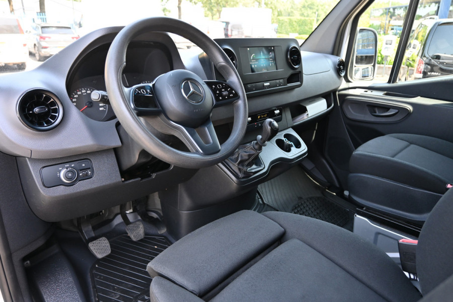 Mercedes-Benz Sprinter 315 CDI L2H1 RWD Geveerde stoel, Apple Carplay/Android Auto, Trekhaak