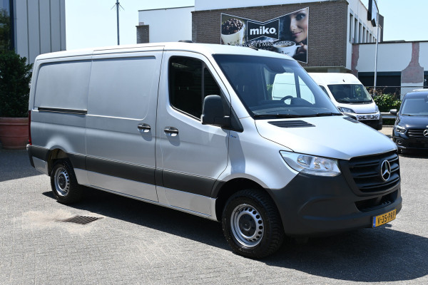 Mercedes-Benz Sprinter 315 CDI L2H1 RWD Geveerde stoel, Apple Carplay/Android Auto, Trekhaak