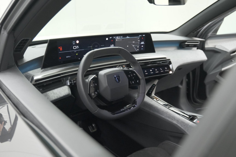 Peugeot 3008 1.2 Hybrid 136 GT | 360 Camera | Adaptieve Cruise Control | Stoelen Pakket | Elektrische Kofferklep