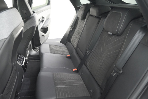 Peugeot 3008 1.2 Hybrid 136 GT | 360 Camera | Adaptieve Cruise Control | Stoelen Pakket | Elektrische Kofferklep