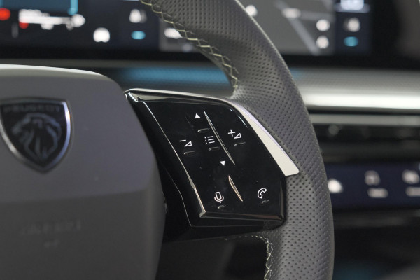 Peugeot 3008 1.2 Hybrid 136 GT | 360 Camera | Adaptieve Cruise Control | Stoelen Pakket | Elektrische Kofferklep