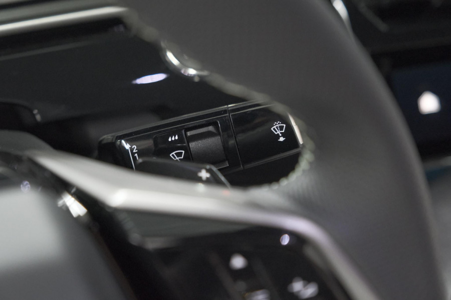 Peugeot 3008 1.2 Hybrid 136 GT | 360 Camera | Adaptieve Cruise Control | Stoelen Pakket | Elektrische Kofferklep