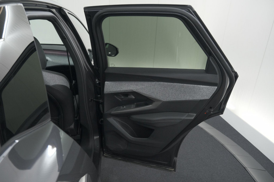 Peugeot 3008 1.2 Hybrid 136 GT | 360 Camera | Adaptieve Cruise Control | Stoelen Pakket | Elektrische Kofferklep