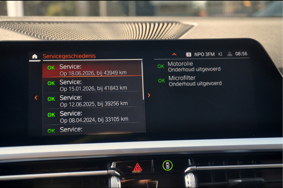 BMW 3-serie 320i Business Edition Plus | Adaptive Cruise | 44.000 km!