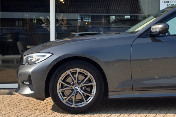 BMW 3-serie 320i Business Edition Plus | Adaptive Cruise | 44.000 km!
