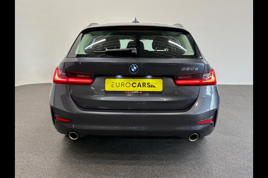 BMW 3 Serie Touring 330e Sportline Automaat 292pk Airco Navi Carplay PDC VA Adaptive Cruise Control Stoel/Stuurwielverwarming Full LED BMW HiFi