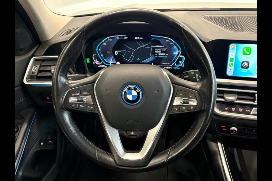 BMW 3 Serie Touring 330e Sportline Automaat 292pk Airco Navi Carplay PDC VA Adaptive Cruise Control Stoel/Stuurwielverwarming Full LED BMW HiFi